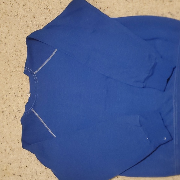 Preloved women's thin crewneck - Picture 1 of 5